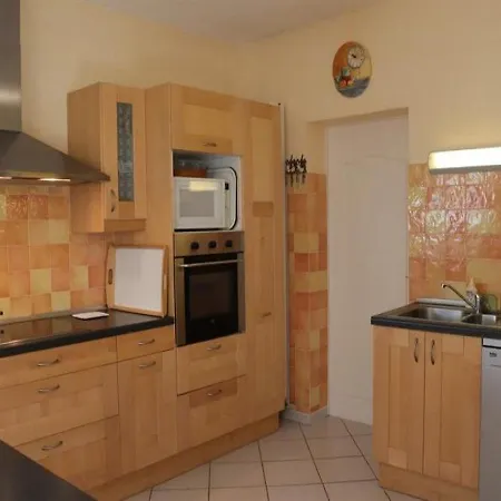 Holiday home House Au Coeur Du Quartier Du Parc - Maison Agreable & Confortable Royan